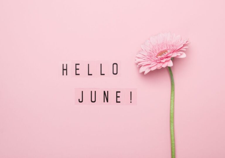 June at Little Dots! Rainy days play & celebrating Dad, yey!